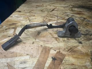 Датчик коленвала Volvo XC70 2012 контрактная Датчик коленвала Volvo XC70 2012