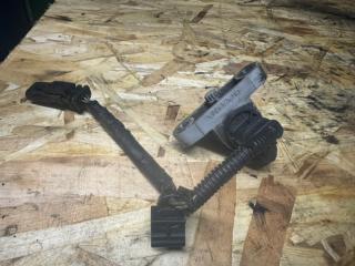 Датчик коленвала Volvo XC70 2012 контрактная Датчик коленвала Volvo XC70 2012