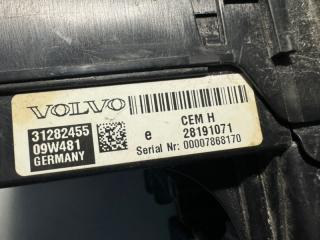 Блок предохранителей XC90