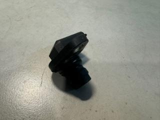 Фото запчасти датчик положения распредвала Volvo S40 контрактная запчасть Запчасть датчик положения распредвала Volvo S40