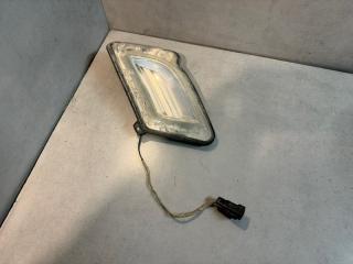 Дневной ходовой огонь правый Volvo S60