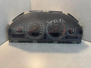 Панель приборов Volvo S60 2002
