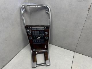 Консоль центральная Volvo XC60