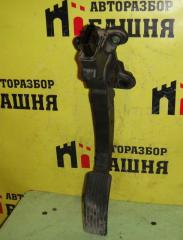 Педаль газа Mitsubishi Outlander