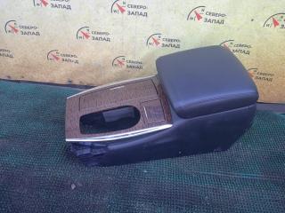 Подлокотник Nissan Patrol 2012