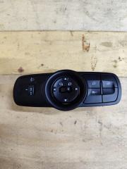 Запчасть блок управления зеркалами Chery Tiggo 4 2022 T19 SQRE4G15B 808000105AA Б/У Блок управления зеркалами Chery Tiggo 4 2022 T19 SQRE4G15B 808000105AA Б/У
