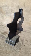 Дефлектор радиатора передний правый Mitsubishi L200 2019