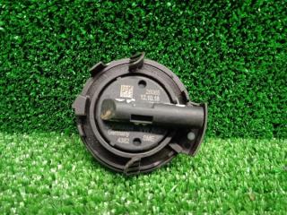 Фото запчасти датчик удара Volkswagen Touareg 2018 Б/У запчасть Запчасть датчик удара Volkswagen Touareg 2018