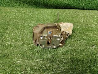 Замок двери передний левый Nissan NP300 2011