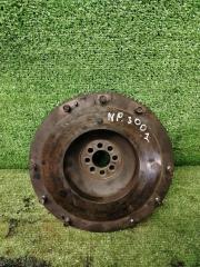 Маховик МКПП Nissan NP300 2011
