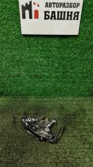 Замок капота Nissan Tiida 2010 Б/У Замок капота Nissan Tiida 2010