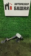 Датчик дорожного просвета Nissan Patrol 2011 Б/У Датчик дорожного просвета Nissan Patrol 2011