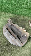 Суппорт передний левый Nissan Patrol 2011