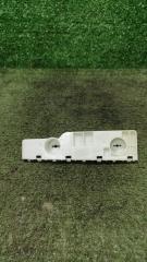 Фото запчасти кронштейн бампера передний левый Nissan Patrol 2011 Б/У запчасть Запчасть кронштейн бампера передний левый Nissan Patrol 2011