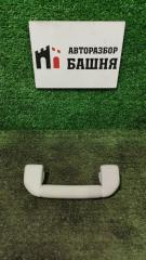 Фото запчасти ручка потолка Nissan Patrol 2011 Б/У запчасть Запчасть ручка потолка Nissan Patrol 2011