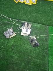 Замок двери задний правый Nissan Terrano 2017