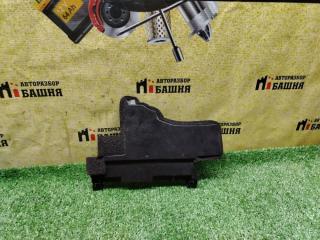 Дефлектор радиатора правый Geely Monjaro 2024