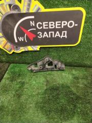 Кронштейн бампера задний правый Renault Sandero Stepway 2018