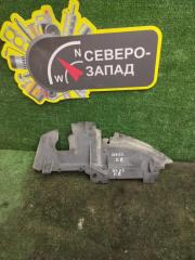 Дефлектор радиатора правый Audi Q7 2012