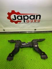 Кронштейн замка капота Mazda 6 2012 контрактная Кронштейн замка капота Mazda 6 2012