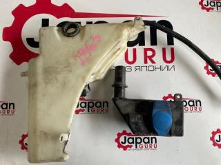 Бачок стеклоомывателя audi a4 2011 контрактная Бачок стеклоомывателя audi a4 2011