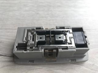 Плафон подсветки салона xtrail 2010 nt31 MR20 Плафон подсветки салона xtrail 2010 nt31 MR20