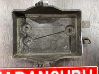 Подставка под аккумулятор 6 2008 GH Универсал L5