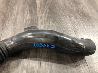 Патрубок воздушного фильтра C4 2011 B7 5F02