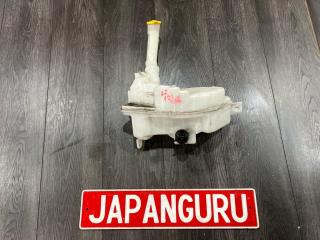 Бачок стеклоомывателя Mazda 3 2003 контрактная Бачок стеклоомывателя Mazda 3 2003