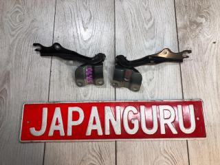 Петля капота Mazda 6 2010