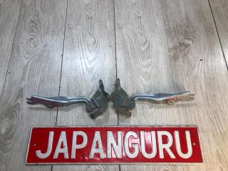 Петля капота Mazda 3 2007