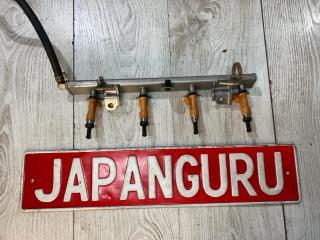 Топливная рампа с форсунками Suzuki Sx4 2009