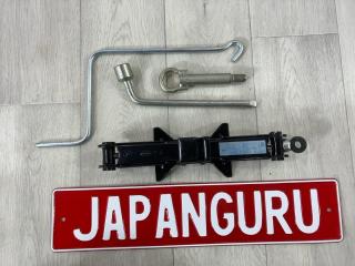 Домкрат Mazda 6 2009