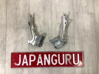 Петля капота Mazda 6 2008