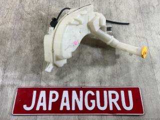 Бачок стеклоомывателя Mazda 3 2006 контрактная Бачок стеклоомывателя Mazda 3 2006