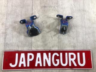 Фото запчасти петля двери задняя левая Suzuki Sx4 2006 контрактная запчасть Запчасть петля двери задняя левая Suzuki Sx4 2006