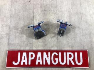 Фото запчасти петля двери задняя правая Suzuki Sx4 2006 контрактная запчасть Запчасть петля двери задняя правая Suzuki Sx4 2006