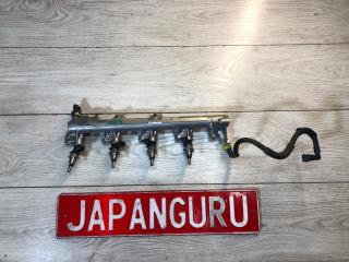 Топливная рампа с форсунками Mazda cx7 2011