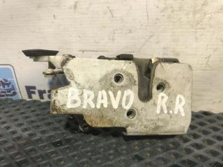 Запчасть замок двери задний правый Fiat Brava 1997