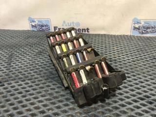 Блок предохранителей W124 1990 M102E20 2.0
