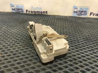 Замок двери задний правый 406 I 1997 10KJF 1.8