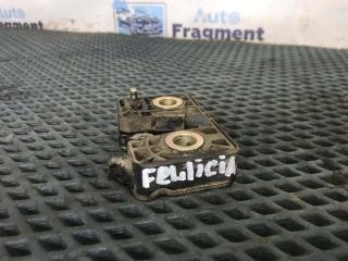 Замок двери задний правый Skoda Felicia 781.135 1.3
