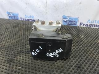 Фото запчасти блок abs (насос) Kia Rio 2001 Б/У запчасть Запчасть блок abs (насос) Kia Rio 2001