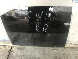 Запчасть стекло боковое заднее правое Honda Civic 1997
