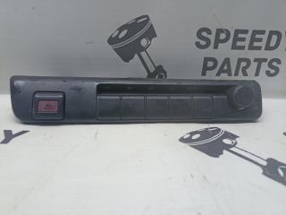 Блок управления магнитолой Toyota Mark II