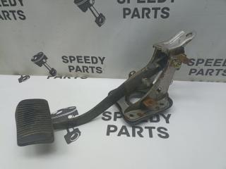 Фото запчасти педаль тормоза Toyota Mark II 1990 Б/У запчасть Запчасть педаль тормоза Toyota Mark II 1990