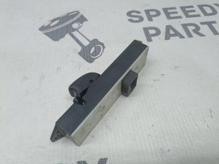 Кнопка стеклоподъемника передняя левая Lancer Cedia 2001 GH-CS5W 4G93