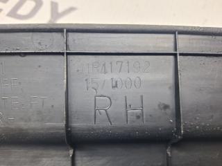 Накладка на порог салона передняя правая Lancer Cedia 2001 GH-CS5W 4G93