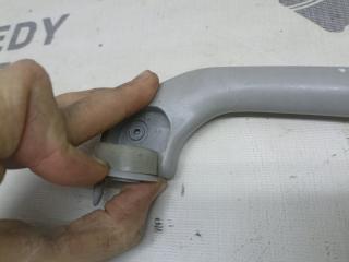 Ручка потолка задняя левая Lancer Cedia 2001 GH-CS5W 4G93 Ручка потолка задняя левая Lancer Cedia 2001 GH-CS5W 4G93