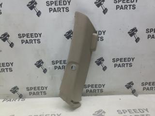 Накладка на стойку кузова задняя правая Honda Odyssey 2001